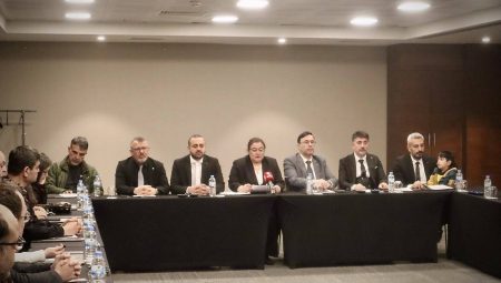 “14 Mart Hekimlerin Günüdür; Sorunlar Görmezden Gelinemez”